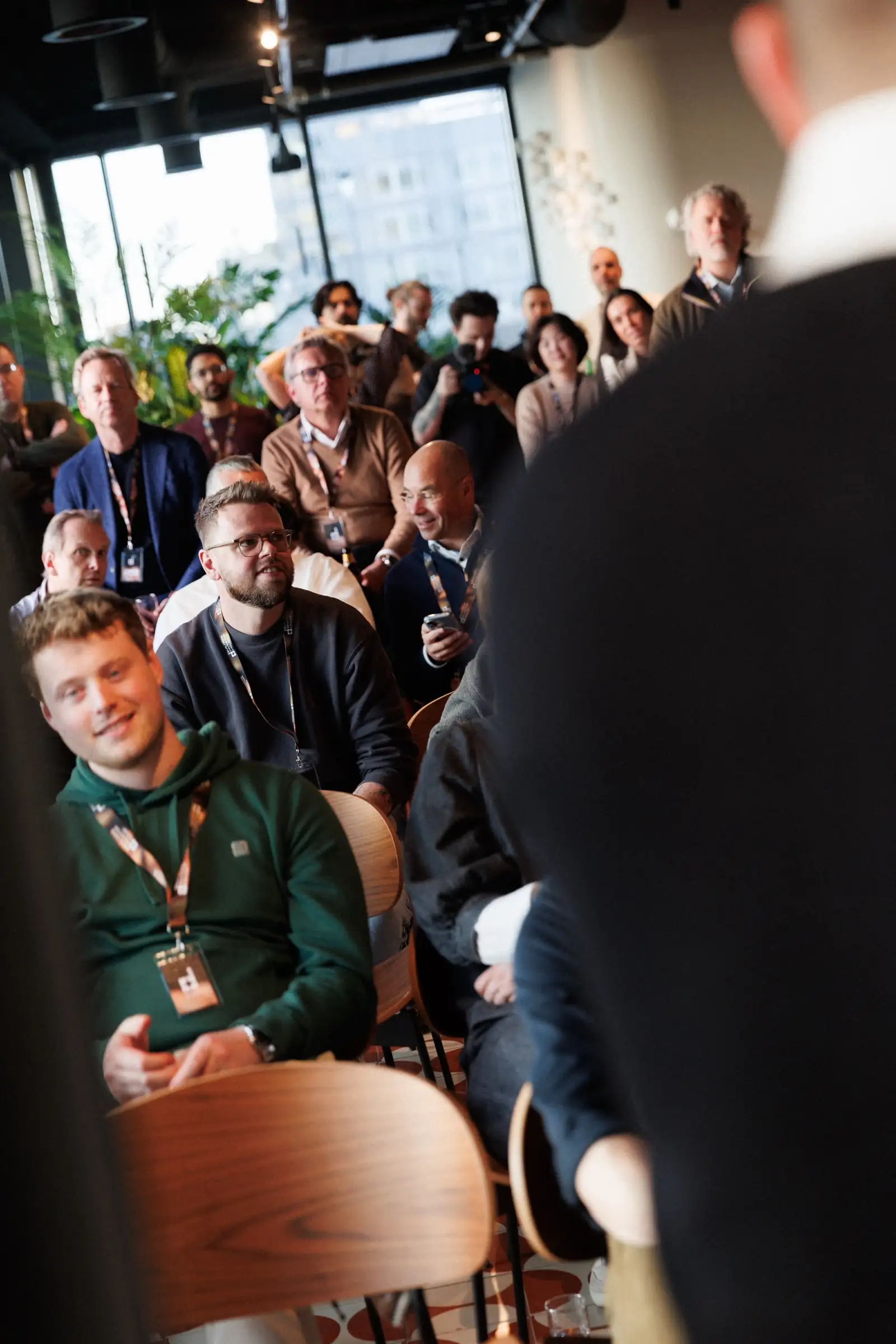 Investor House, Audience